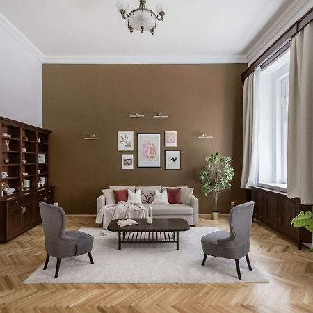Luxe, Historic Home Near Downtown Landmarks 19Th Century Budapeszt Zewnętrze zdjęcie