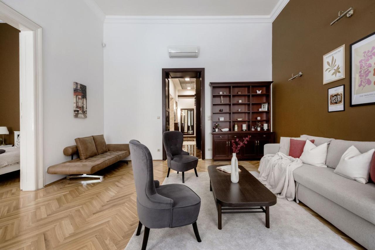 Luxe, Historic Home Near Downtown Landmarks 19Th Century Budapeszt Zewnętrze zdjęcie
