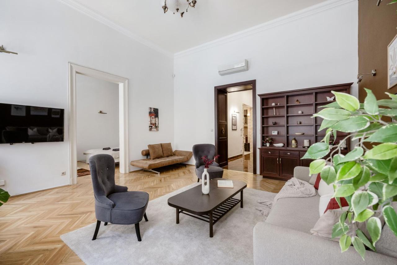 Luxe, Historic Home Near Downtown Landmarks 19Th Century Budapeszt Zewnętrze zdjęcie