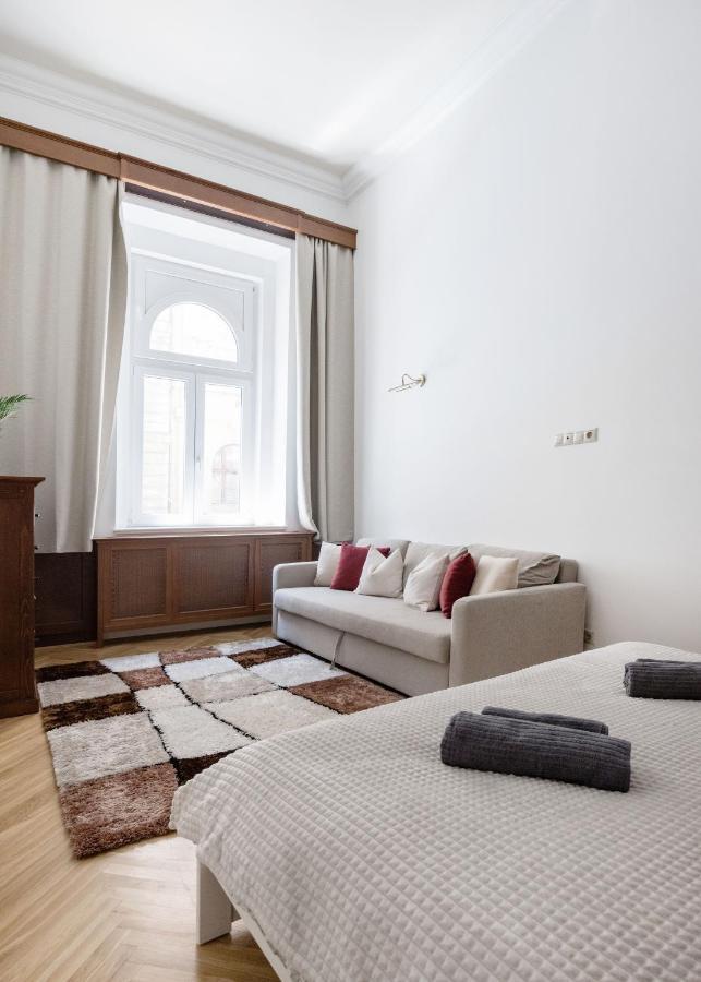 Luxe, Historic Home Near Downtown Landmarks 19Th Century Budapeszt Zewnętrze zdjęcie