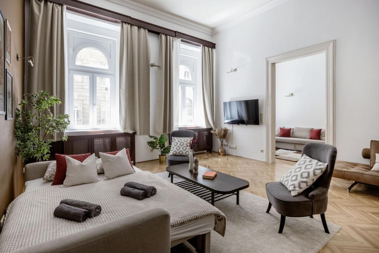 Luxe, Historic Home Near Downtown Landmarks 19Th Century Budapeszt Zewnętrze zdjęcie