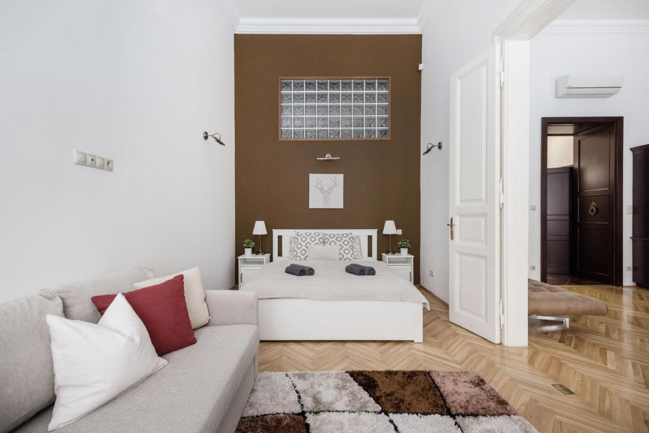 Luxe, Historic Home Near Downtown Landmarks 19Th Century Budapeszt Zewnętrze zdjęcie